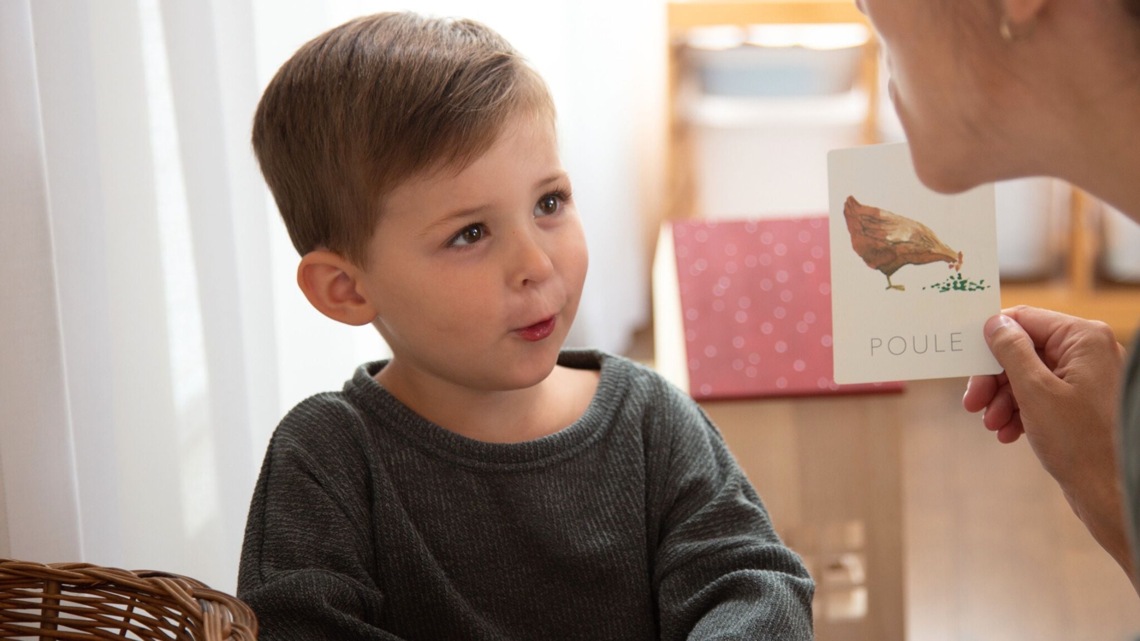 Les bienfaits des cartes d’apprentissage sur le langage