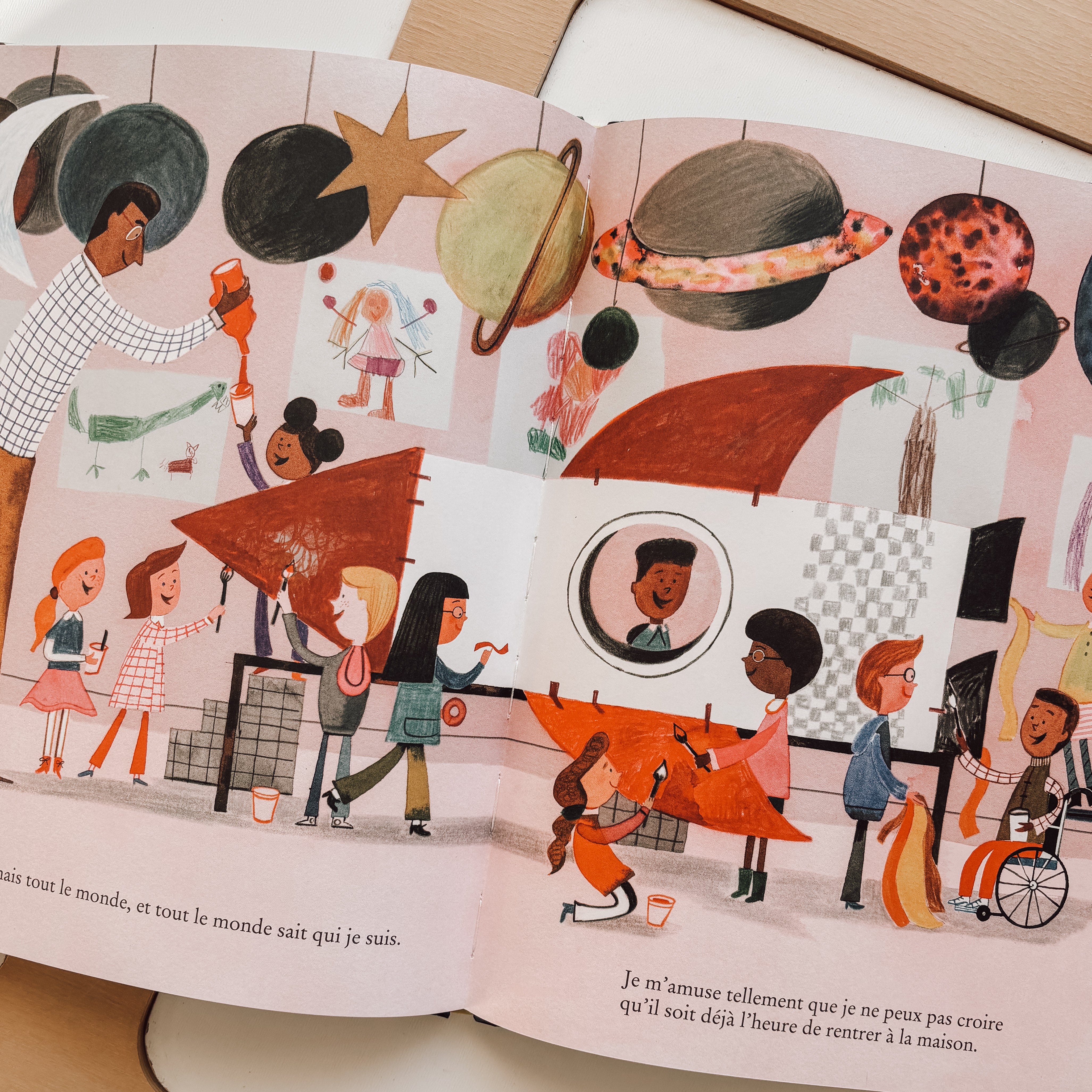 Livre d'histoire - Le chat de la lune