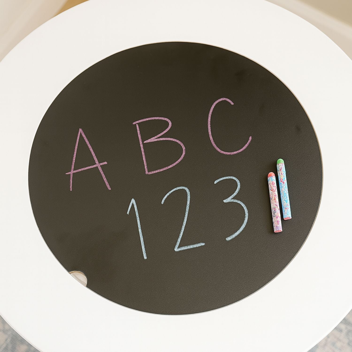 Table de jeu pour enfants