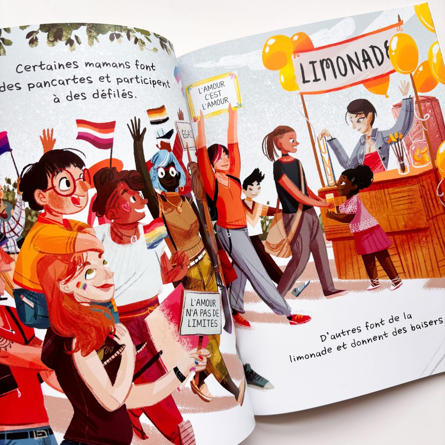 Livre d'histoire - À toutes les mamans