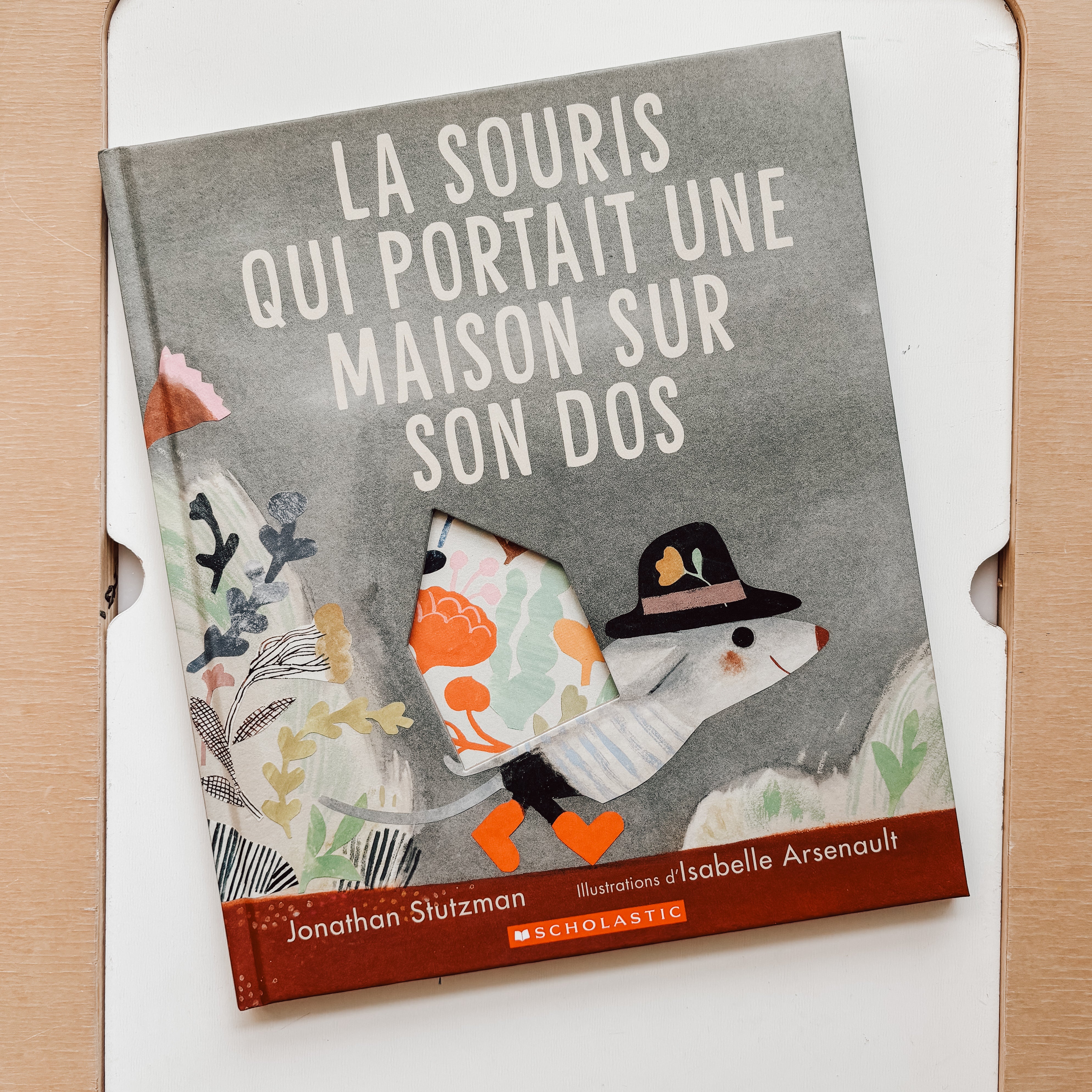 Storybook - La souris qui portait une maison sur son dos