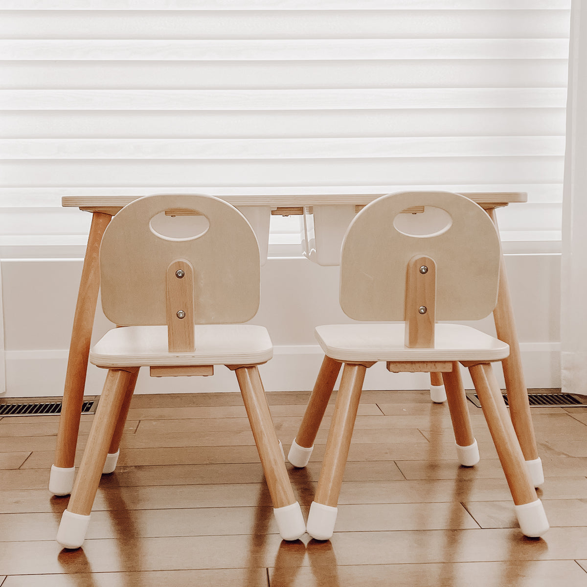 Table sensorielle en bois