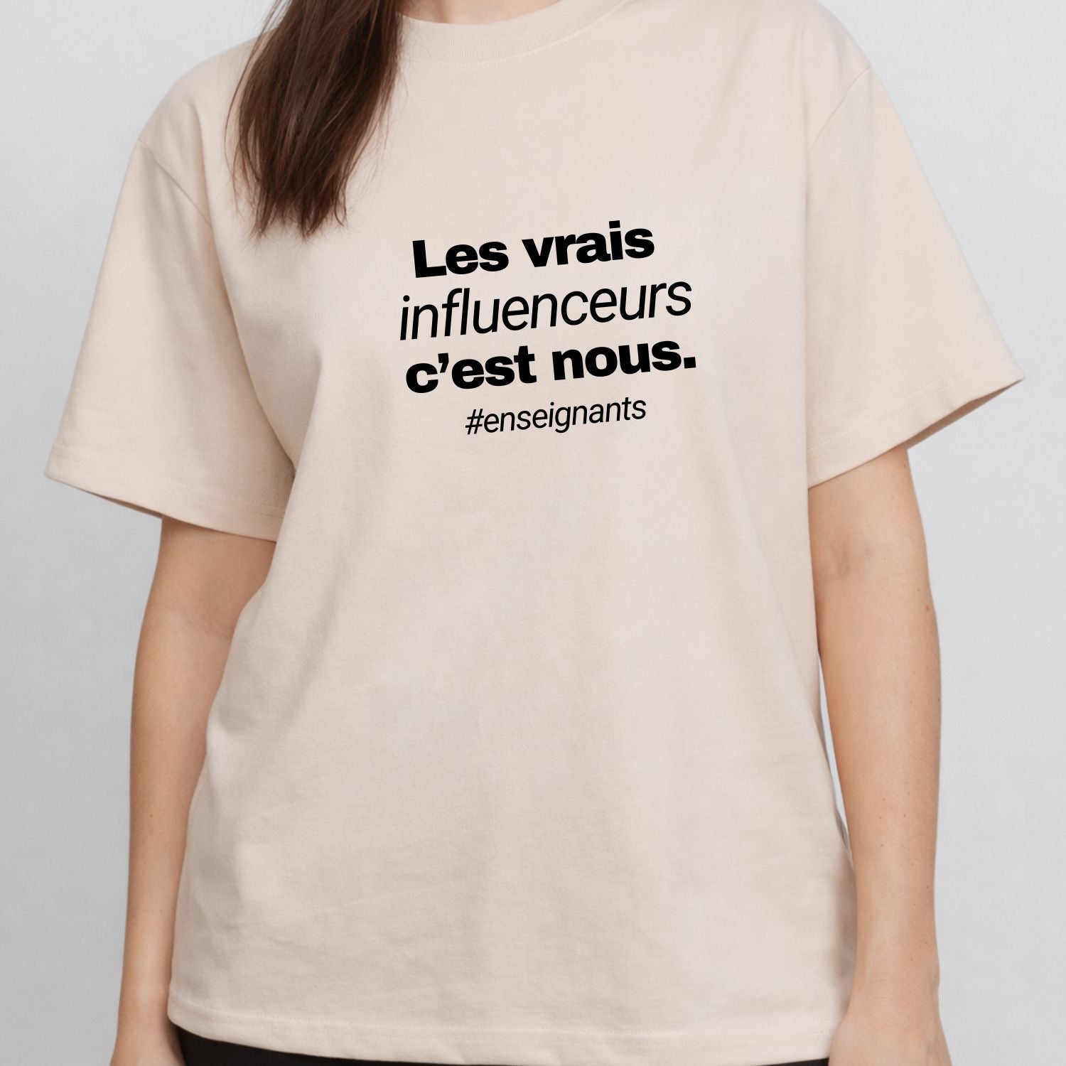 T-shirt pour femmes- Vrais influenceurs (beige)