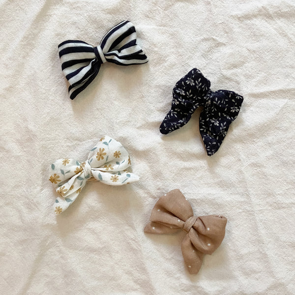 Set of bows on nylon headband (4)- Sunflower / Elegant / Picot / Striped