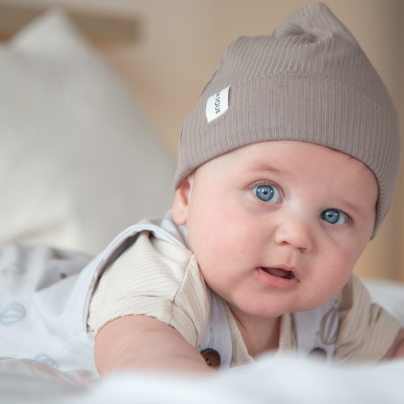 Bamboo beanie for babies and children-Greige